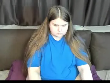 mayadashaaa – webcam model profile photo Image 5