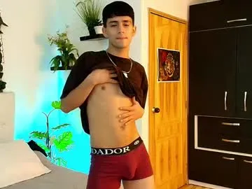 octavarium211 – webcam model profile photo Image 15