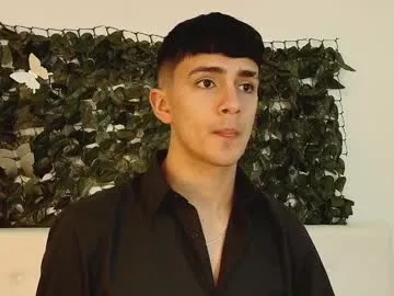 octavarium211 – webcam model profile photo Image 9