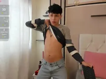 naughty_nik43 – webcam model profile photo Image 15