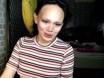 aymkyline – webcam model profile photo