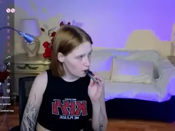 pantyless – webcam model profile photo Image 16