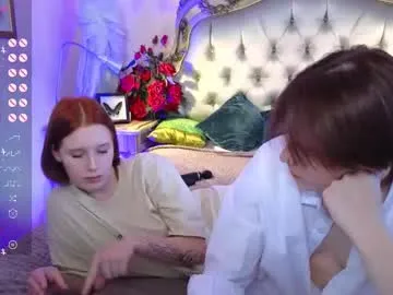 pantyless – webcam model profile photo Image 7