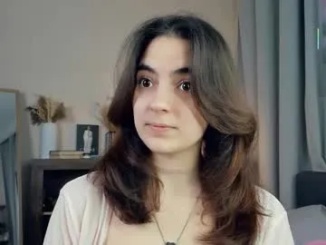 mayadashaaa – webcam model profile photo Image 15