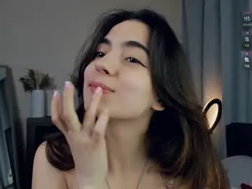 mayadashaaa – webcam model profile photo Image 17