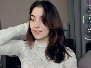 mayadashaaa – webcam model profile photo Image 5