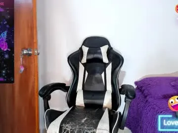 Jellycute – webcam model profile photo Image 2