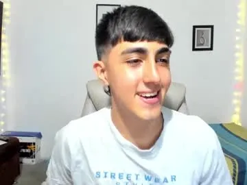 sigmasian – webcam model profile photo Image 10