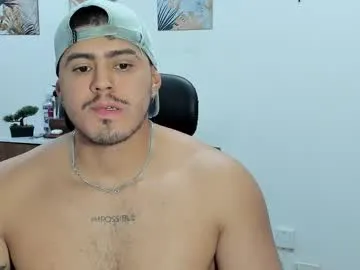 pizza_pa – webcam model profile photo Image 11