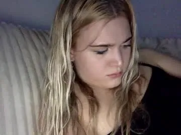 EvieEvans – webcam model profile photo Image 15