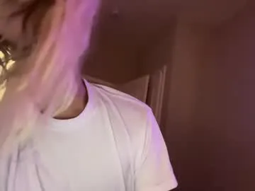 EvieEvans – webcam model profile photo Image 9