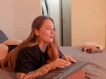 sukubb-overlord – webcam model profile photo Image 4