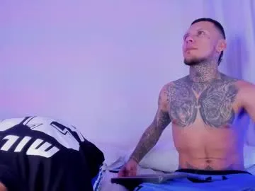 GDickson – webcam model profile photo Image 15