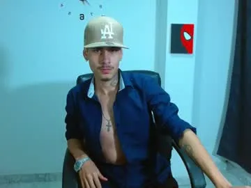 AnzuKim – webcam model profile photo Image 14