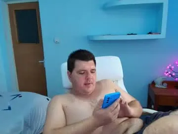 otouhu76 – webcam model profile photo Image 2