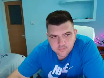 otouhu76 – webcam model profile photo Image 4