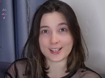 zoe_r_ – webcam model profile photo Image 10