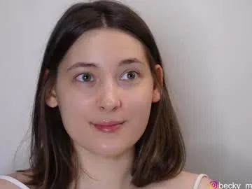 zoe_r_ – webcam model profile photo Image 7