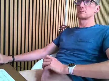 Maya-onelya – webcam model profile photo Image 10