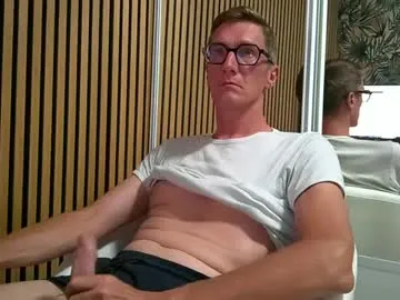 Maya-onelya – webcam model profile photo Image 12