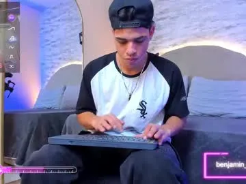tyler_gus – webcam model profile photo Image 16