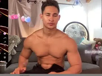 LoversPro – webcam model profile photo Image 13