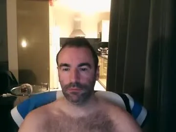 little_daniell – webcam model profile photo Image 15