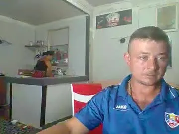 Keep_us_wild – webcam model profile photo Image 15