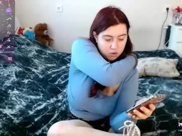 EvieEvans – webcam model profile photo Image 5