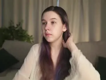 alanawalker9 – webcam model profile photo Image 12