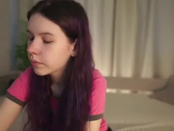 alanawalker9 – webcam model profile photo Image 5