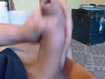 hunkwithglasses – webcam model profile photo Image 9