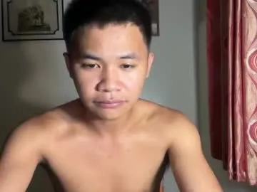 diffgirls1-1 – webcam model profile photo Image 4