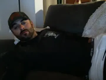 TOP_po – webcam model profile photo Image 5