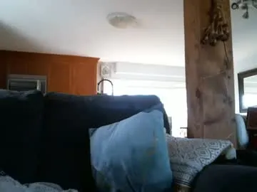 TOP_po – webcam model profile photo Image 8