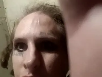 shinyways – webcam model profile photo Image 2