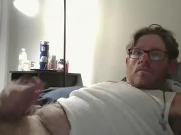 glasses_cat – webcam model profile photo Image 7