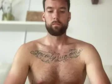 hungeddy – webcam model profile photo Image 2