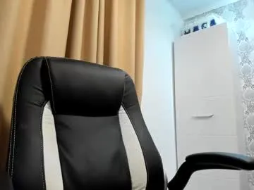 pumpkin_jumping_ – webcam model profile photo Image 3