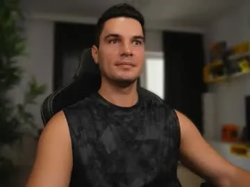 rndmzd – webcam model profile photo Image 15