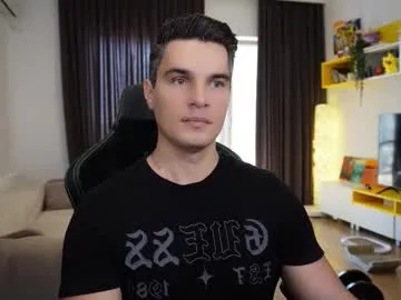 rndmzd – webcam model profile photo Image 19