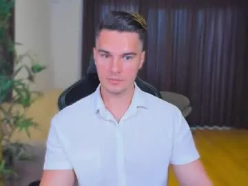 rndmzd – webcam model profile photo Image 8