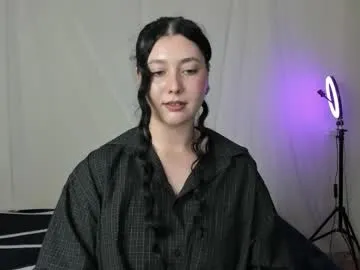 lana_kane_ – webcam model profile photo Image 2