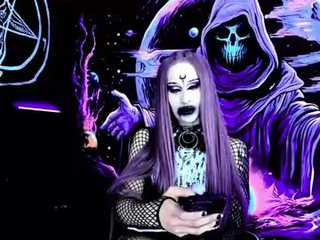 Sugarlina – webcam model profile photo Image 9