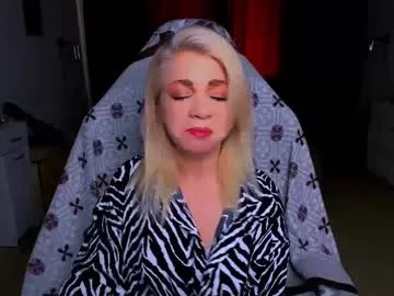 annie_volker – webcam model profile photo Image 2