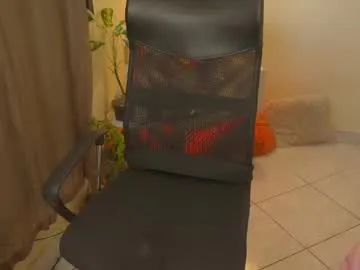 lunaoddity – webcam model profile photo Image 19