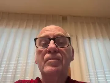 dirtypub – webcam model profile photo Image 5