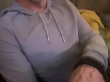 kinksubbydubby – webcam model profile photo Image 18