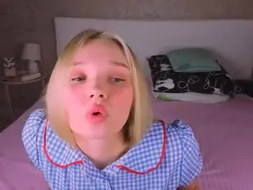 boysloveblondee Image 18