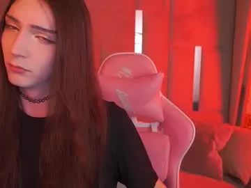 alonehazel – webcam model profile photo Image 18